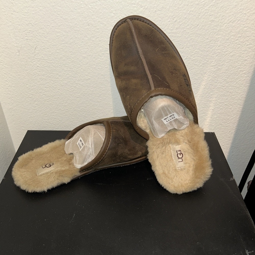 UGG Brown Suede Shearling Lined Slip-On Loafers